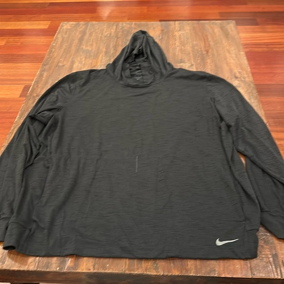 Nike Other - men’s XXL nike lightweight hoodie